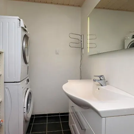 度假居 Three-bedroom Holiday In Logstor 4 *