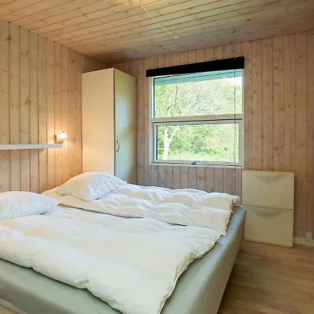 Three-bedroom Holiday In Logstor 4 度假居 *