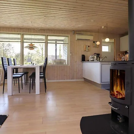 Three-bedroom Holiday In Logstor 4